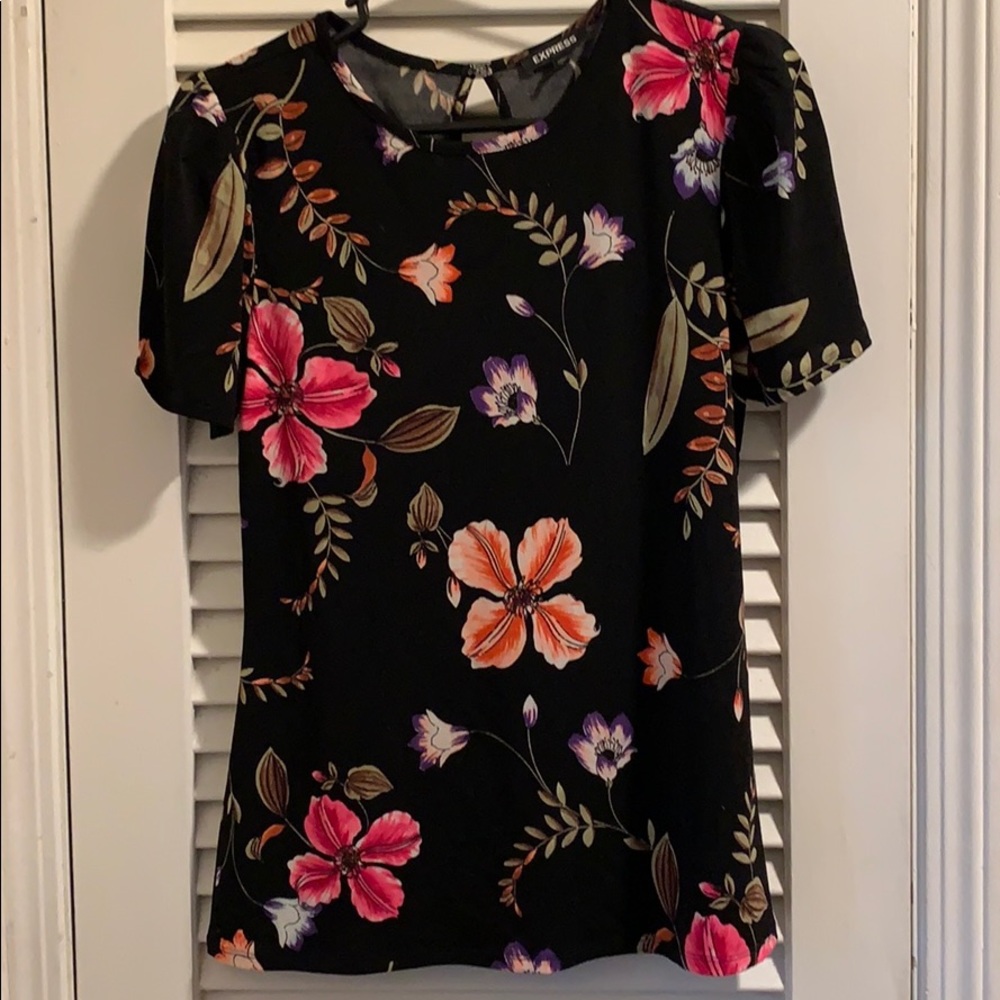 EXPRESS Floral Top